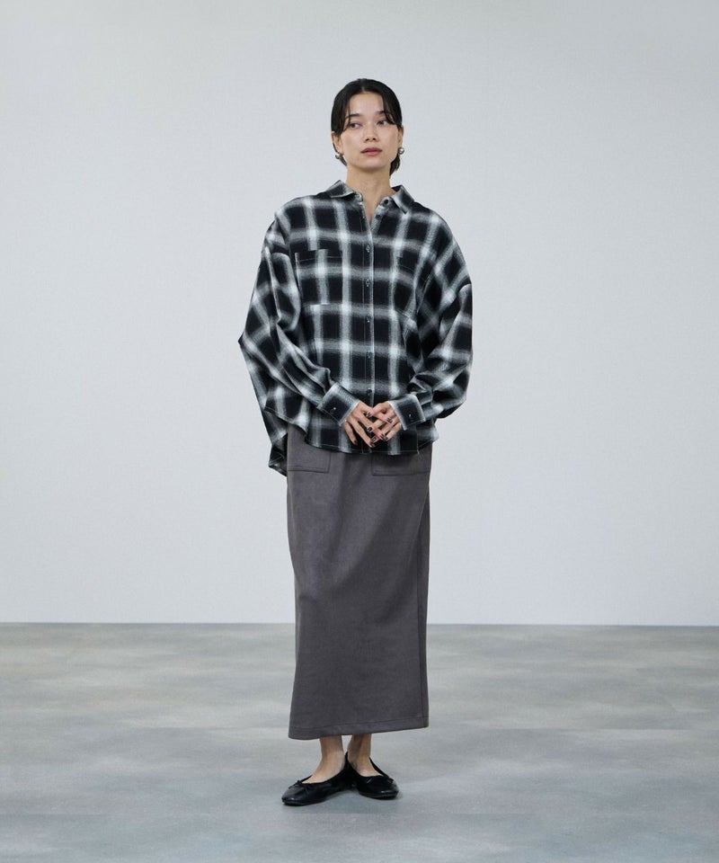 milli de l'air スエードライクポンチ素材Iラインスカート レディース商品画像-11