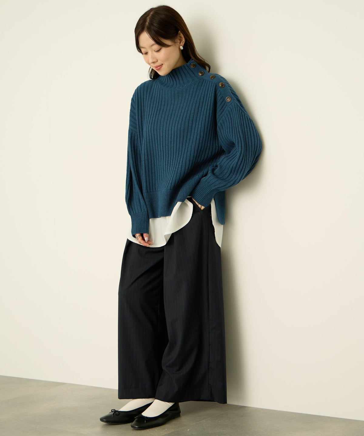 nAvy 時短 ボタンハイネックニット レディース