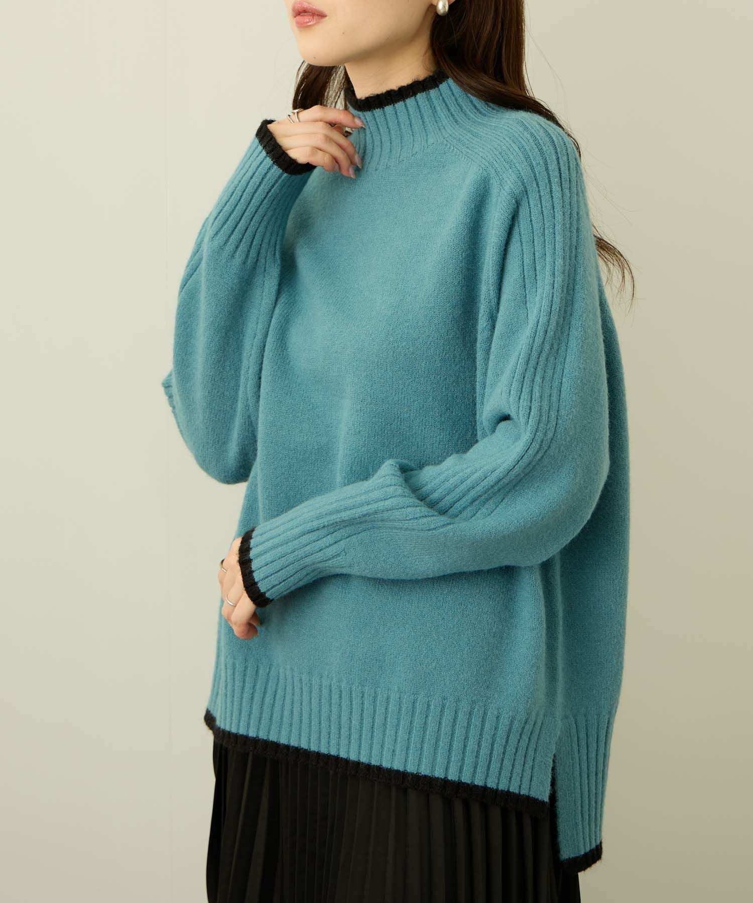 nAvy もちり もちもち 配色ハイネックニット レディース