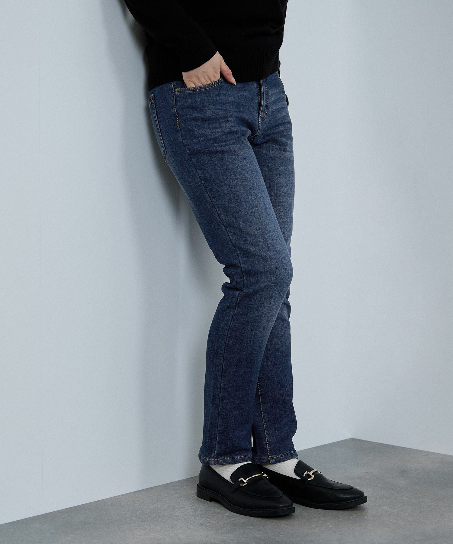 nAvy マックヒート裏起毛ストレートパンツ レディース