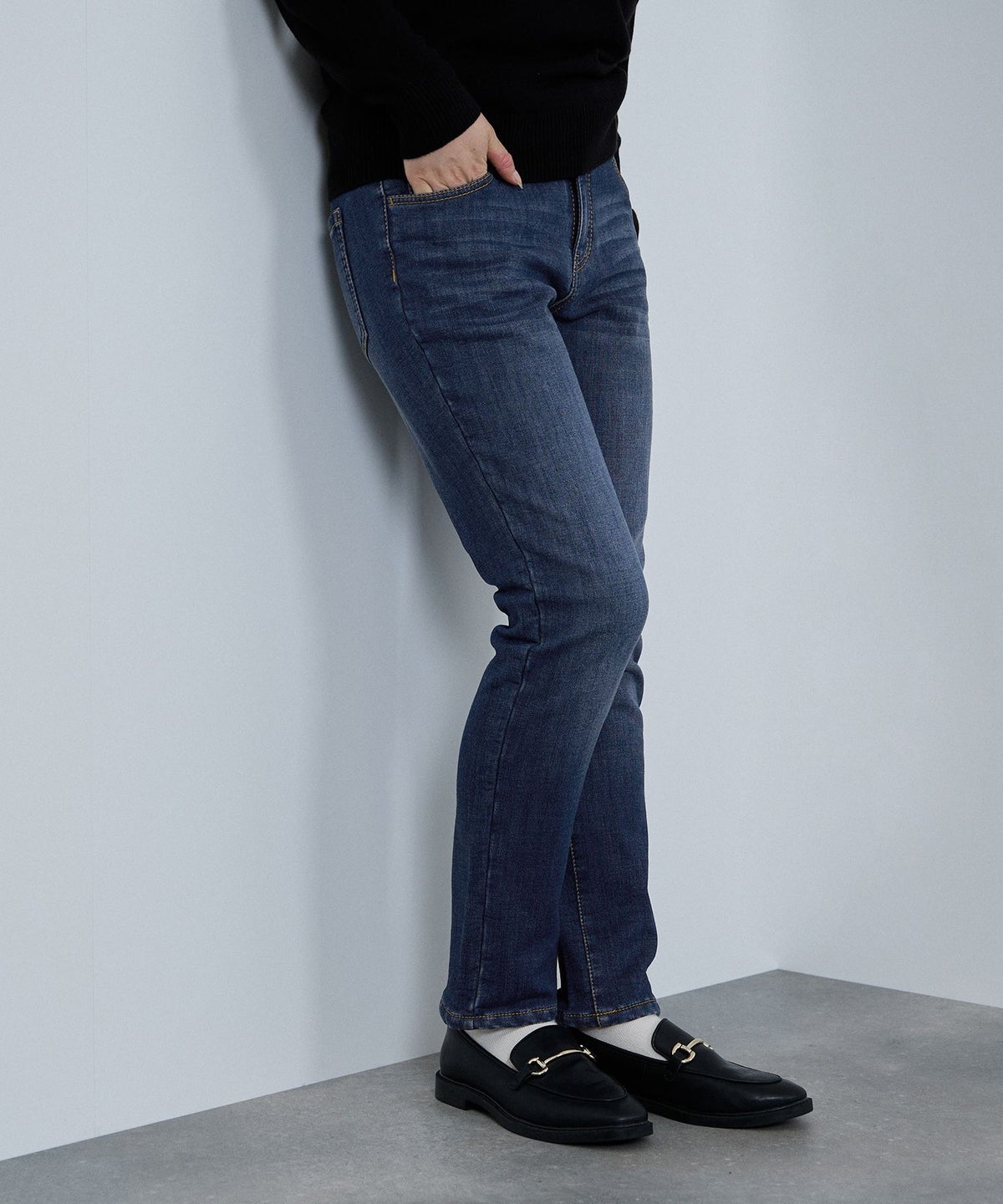 nAvy マックヒート裏起毛ストレートパンツ レディース