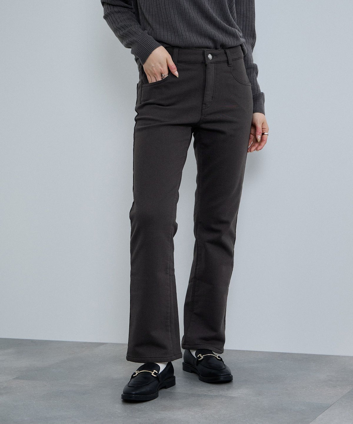 nAvy マックヒート裏起毛ストレートパンツ レディース