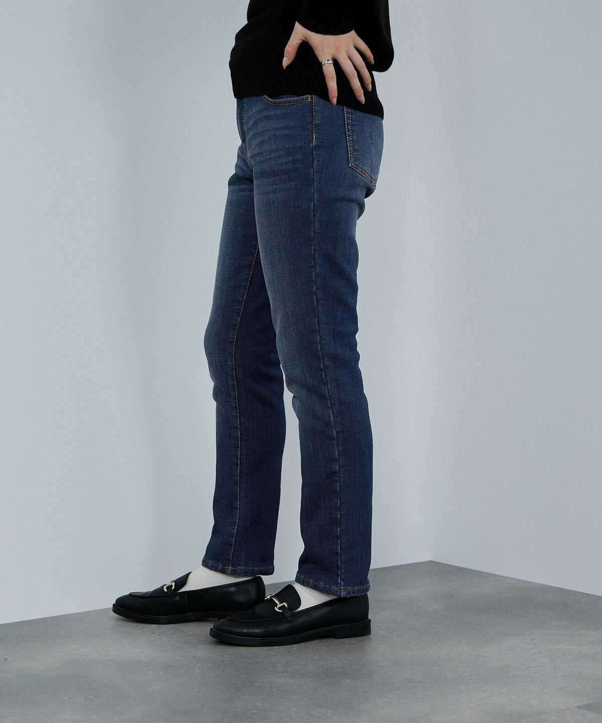 nAvy マックヒート裏起毛ストレートパンツ レディース