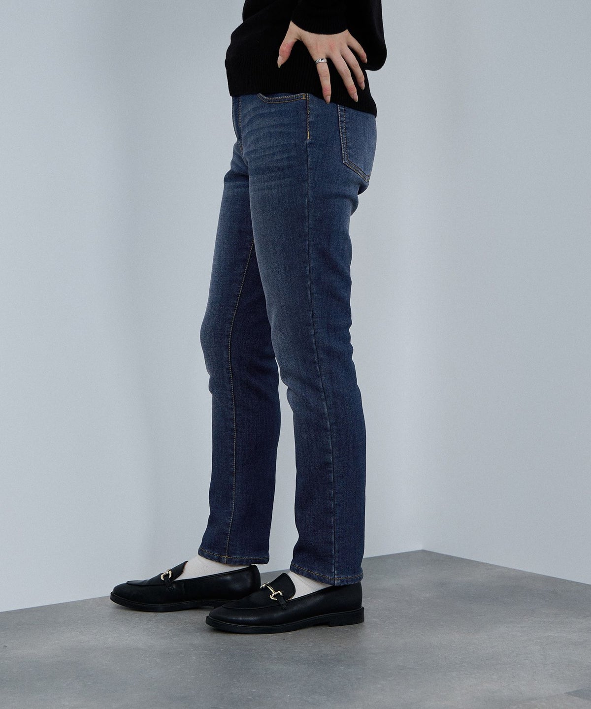 nAvy マックヒート裏起毛ストレートパンツ レディース