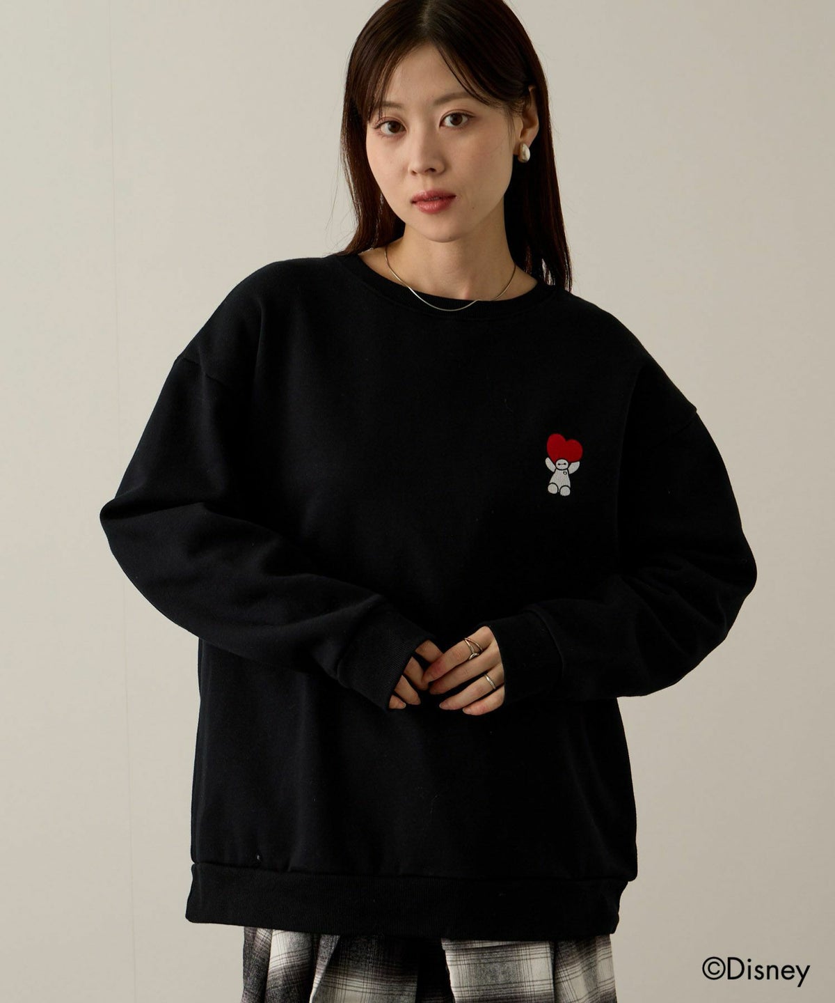 Disney 『ベイマックス』 / アーチロゴサガラトレーナー メンズ