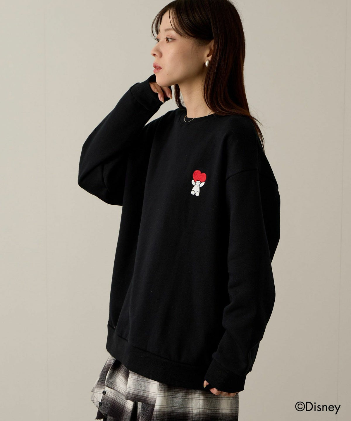 Disney 『ベイマックス』 / アーチロゴサガラトレーナー メンズ