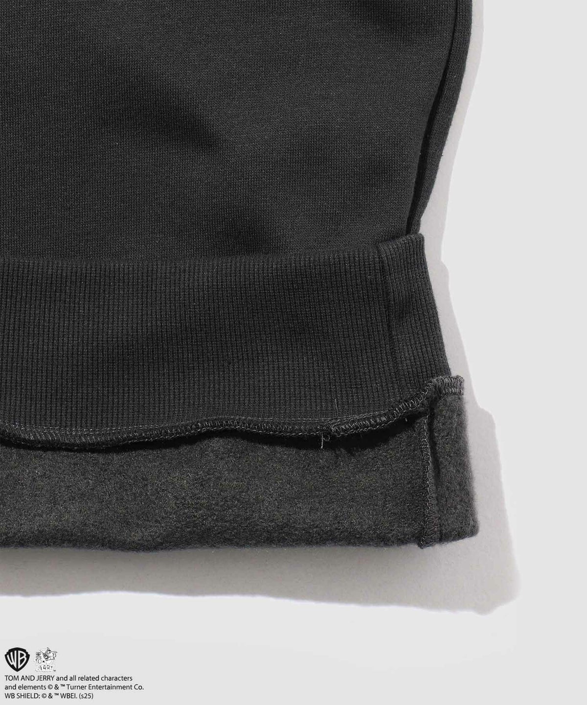 Tom and Jerry ジェリー タフィー フロッキートレーナー メンズ