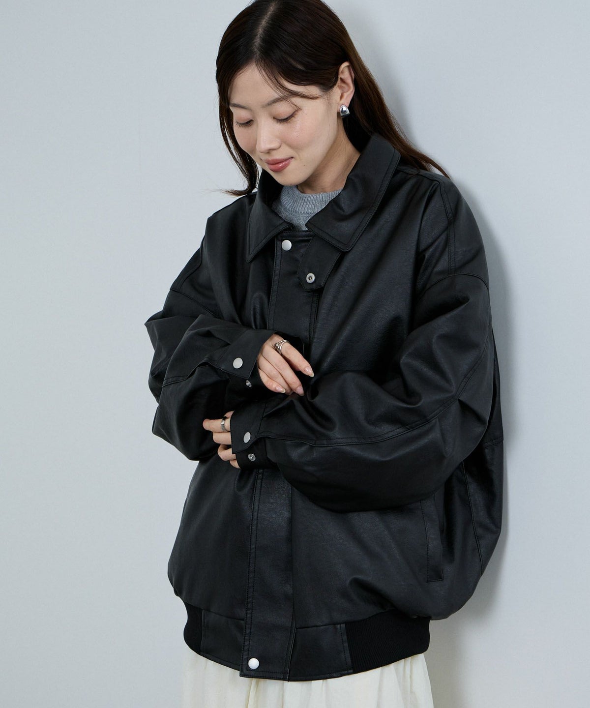 nAvy レザー調ブルゾン レディース