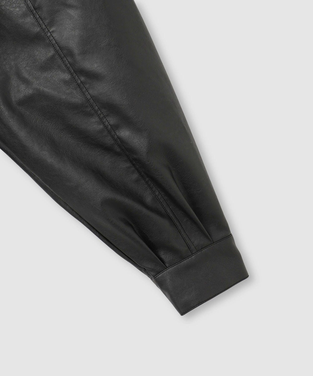 nAvy レザー調ブルゾン レディース