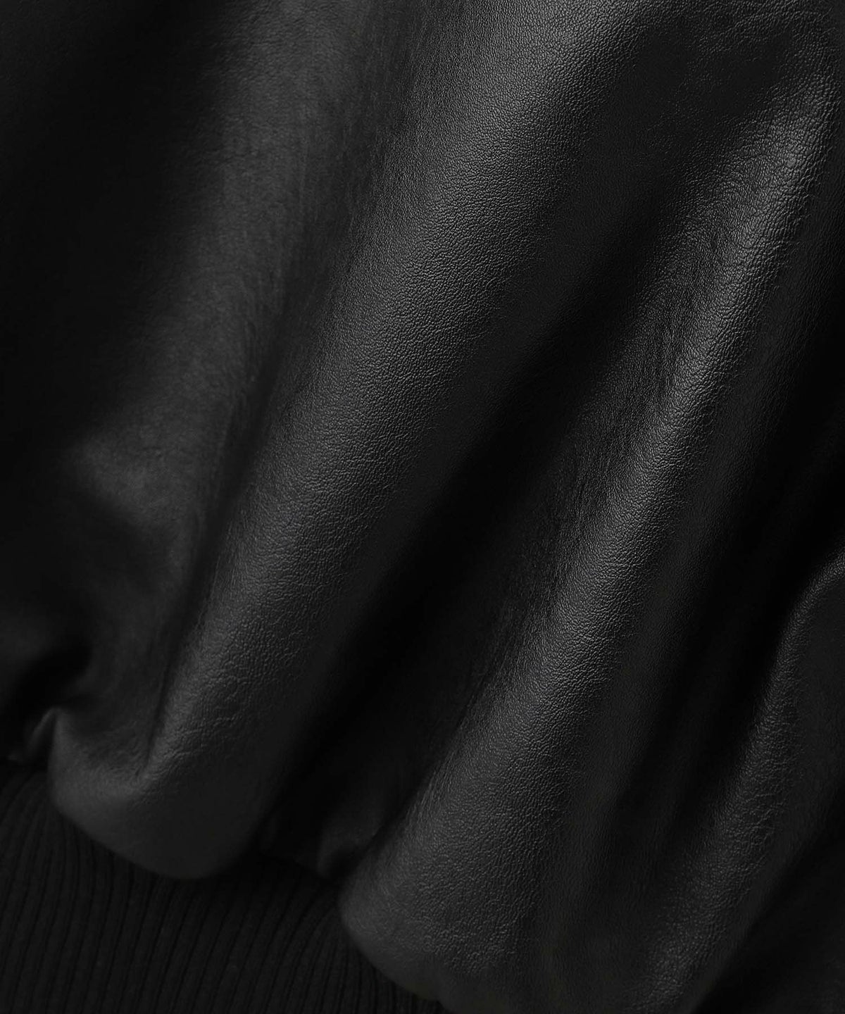 nAvy レザー調ブルゾン レディース