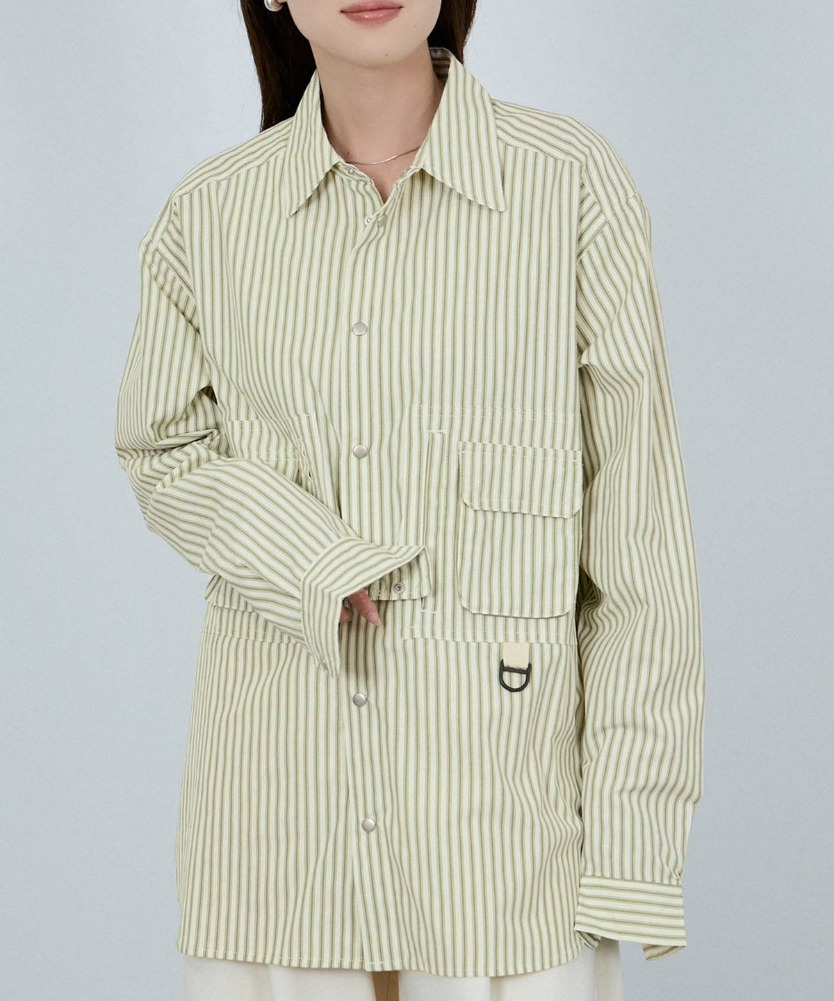 nAvy 多ポケルーズフィットシャツ レディース