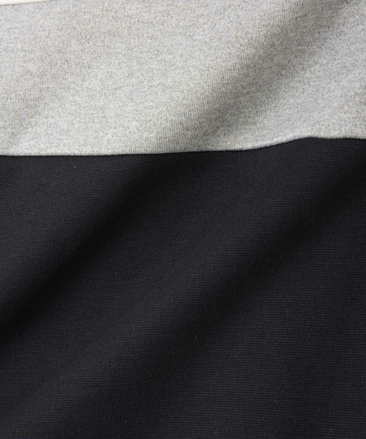 FILA ポンチ素材切替トレーナー キッズ