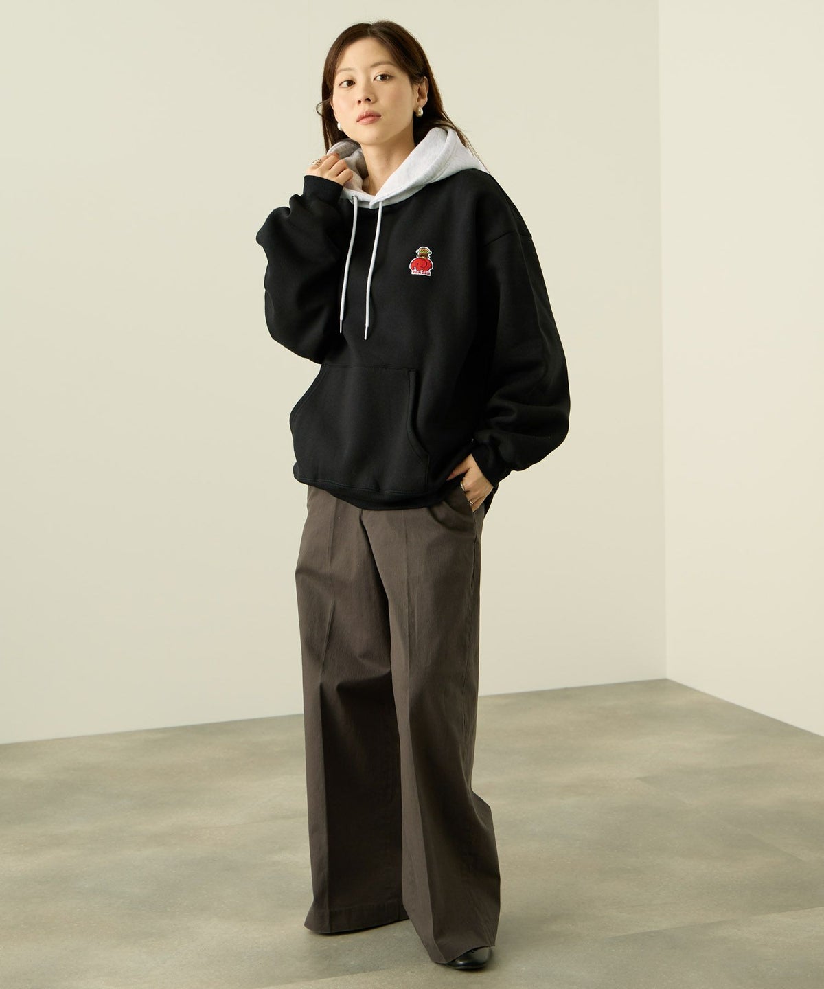 RED CAP GIRL×ドムドムハンバーガー 裏起毛配色フーディー メンズ【数量限定トートバッグをプレゼント】