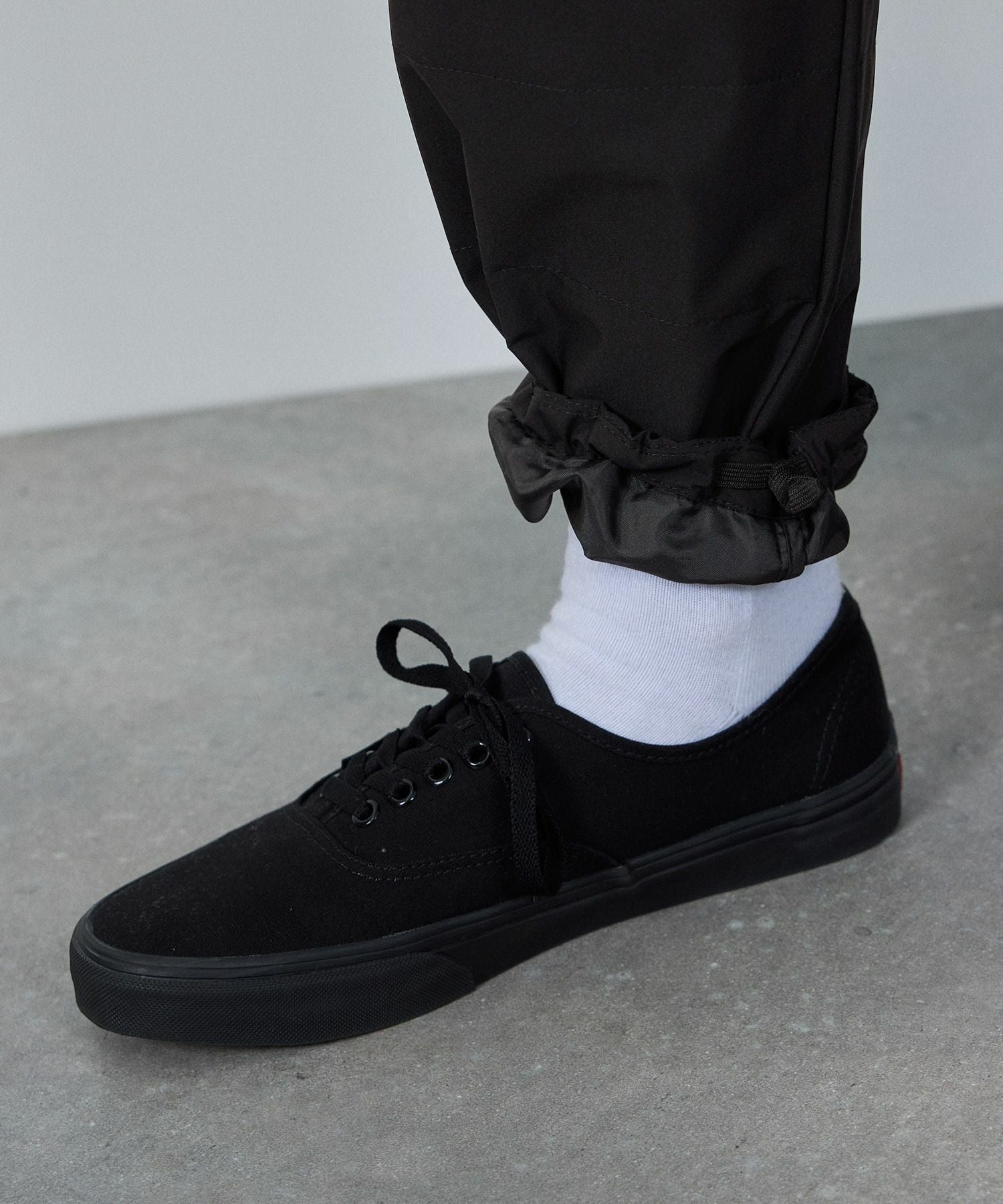 NAVY シャットパンツ SOLOTEX(R)使用 中綿キルトパンツ メンズ