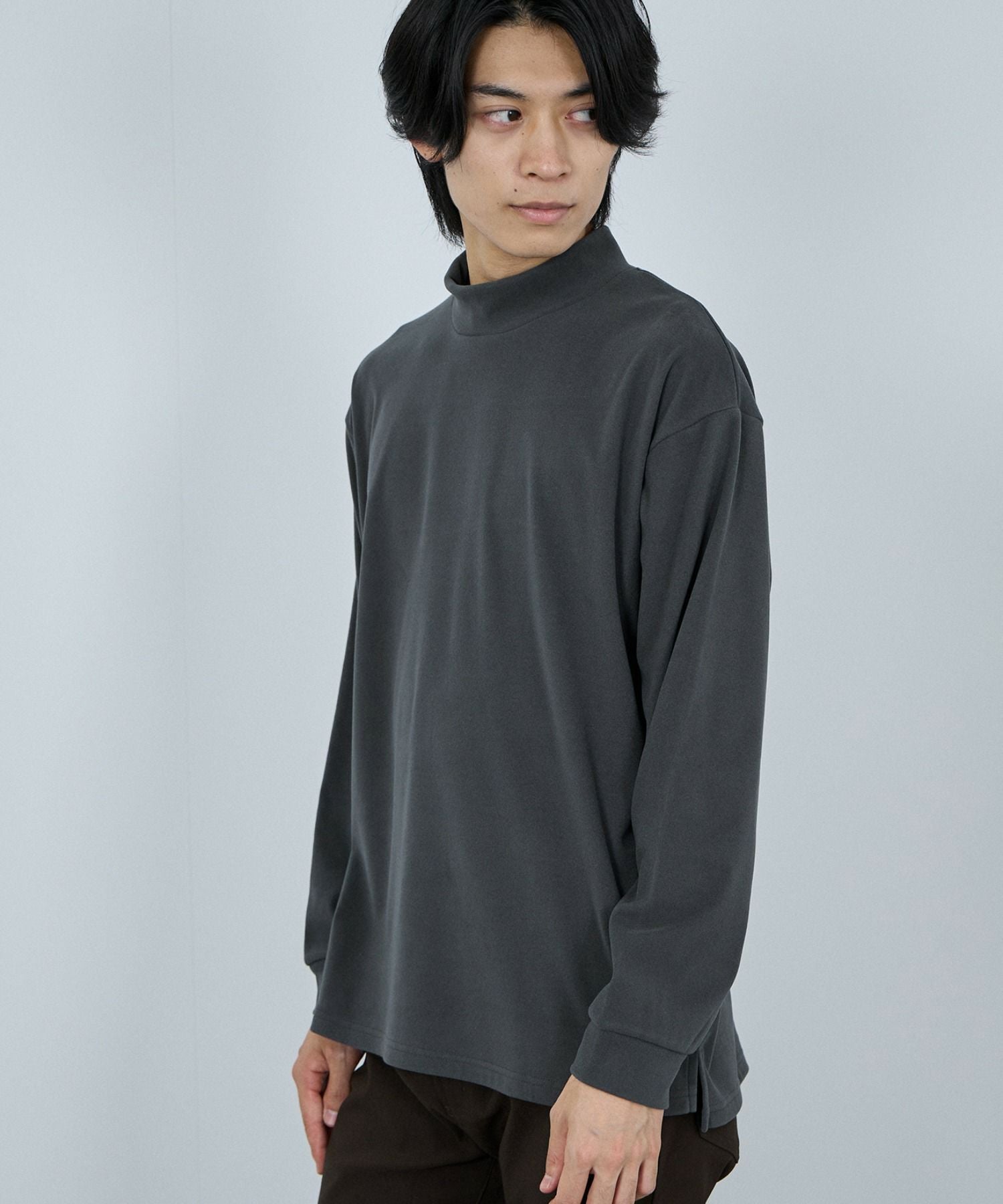 NAVY MAC HEAT シルキータッチモックネックTシャツ メンズ