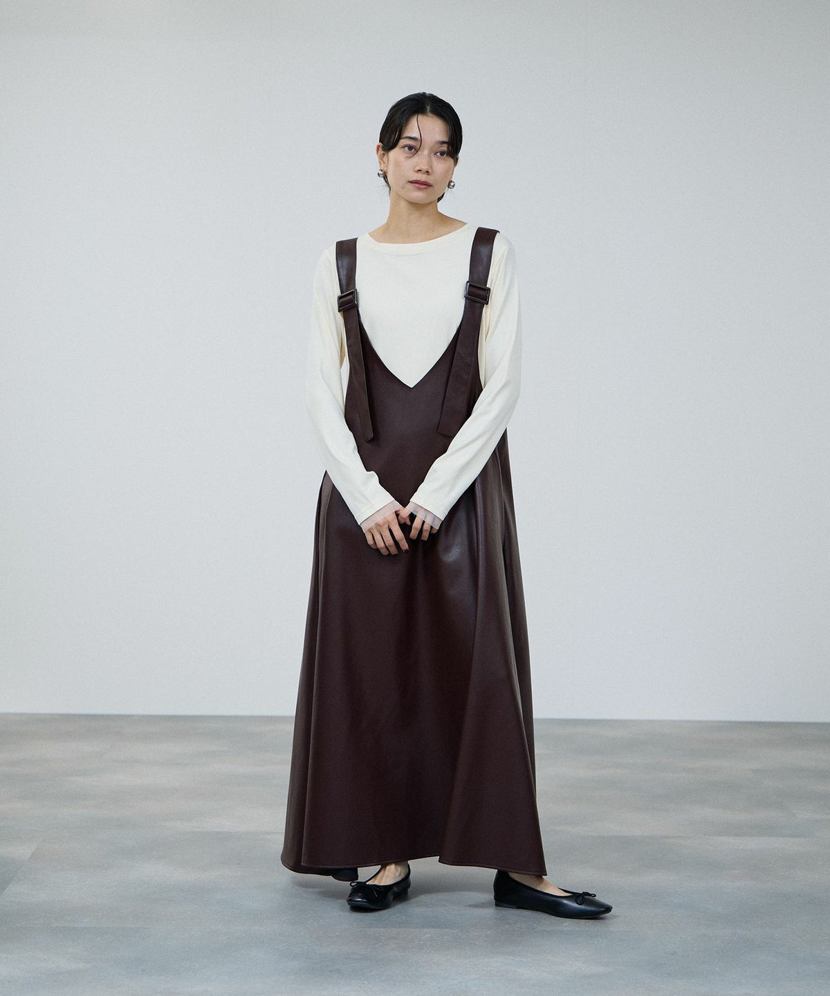 milli de l'air ソフト合皮ジャンパースカート レディース