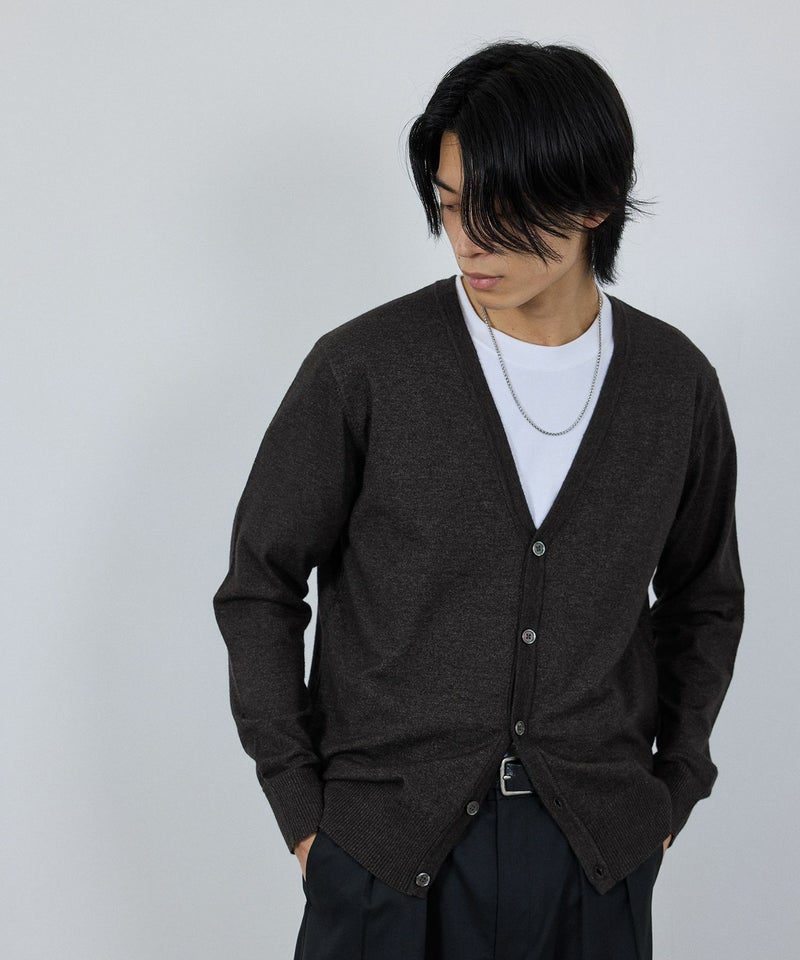 NAVY 素肌ニット Vネックカーディガン メンズ商品画像-4