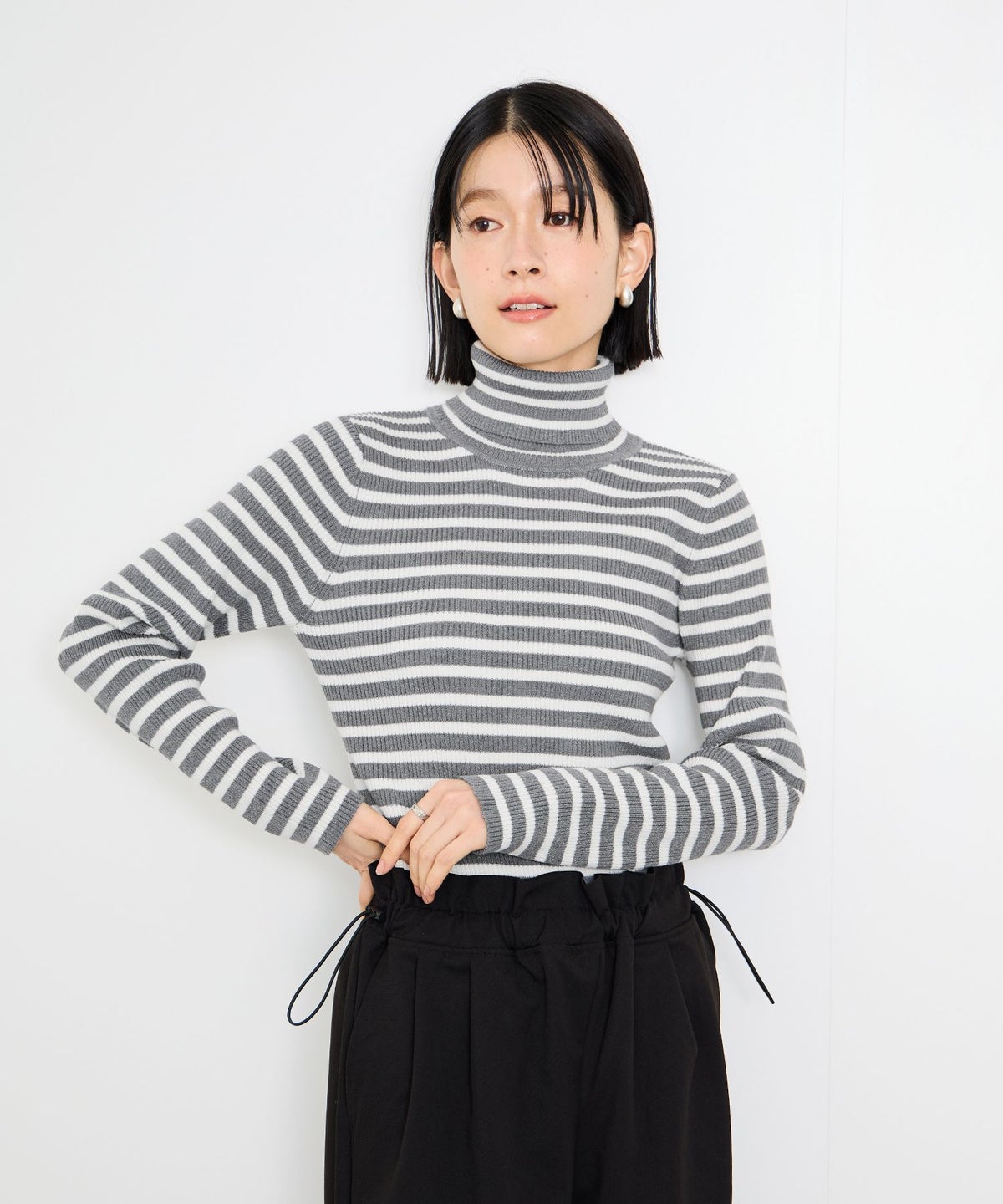 Idnes ボーダーリブタートルネックニット レディース