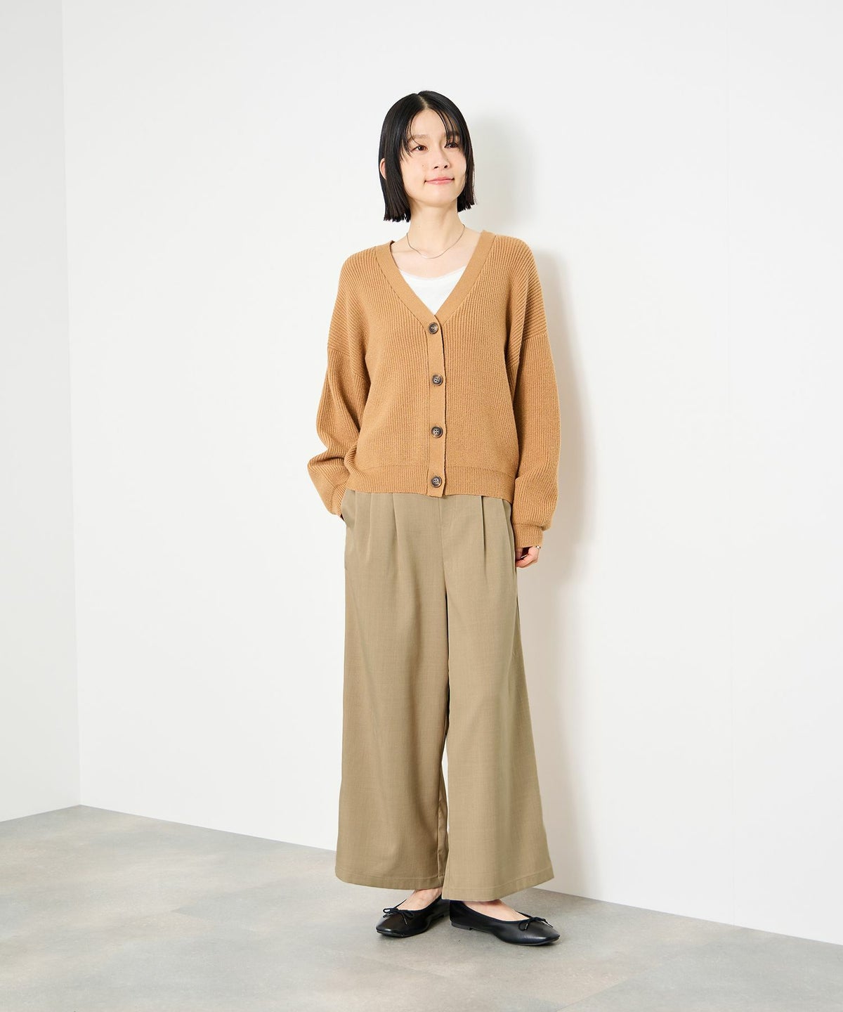 Idnes サイドバックルクロップドパンツ レディース