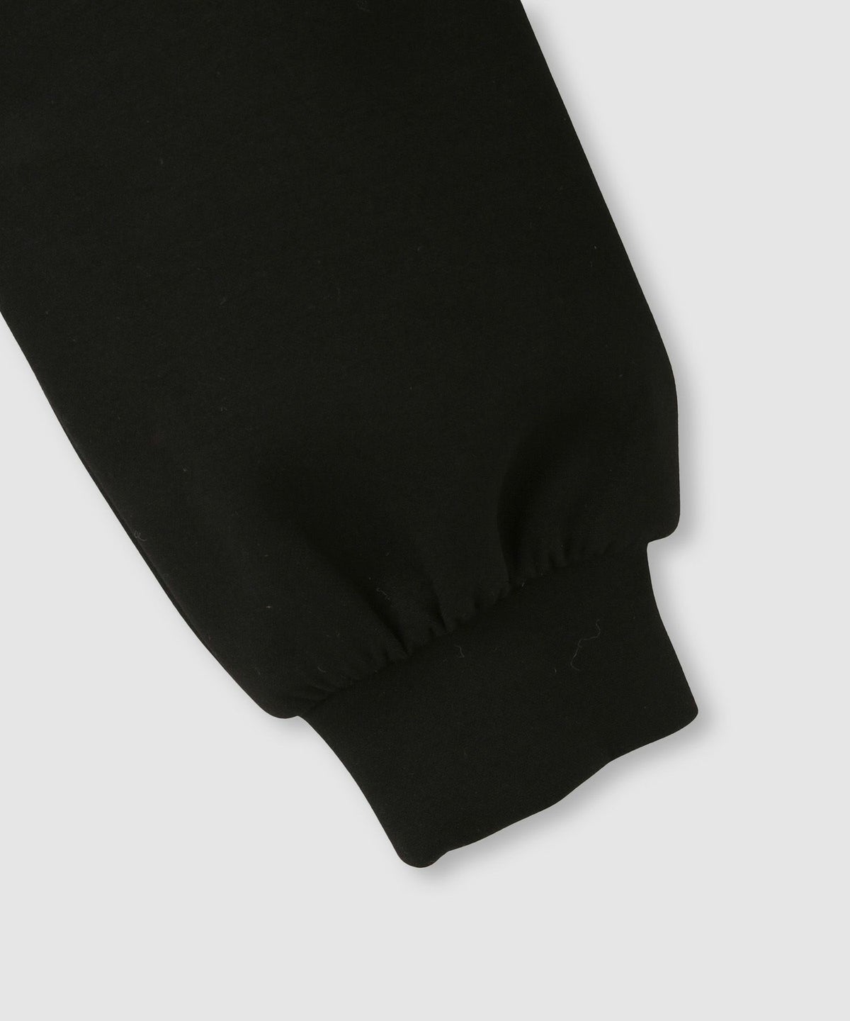 milli de l'air エアリエポンチ素材オーバーパーカー レディース