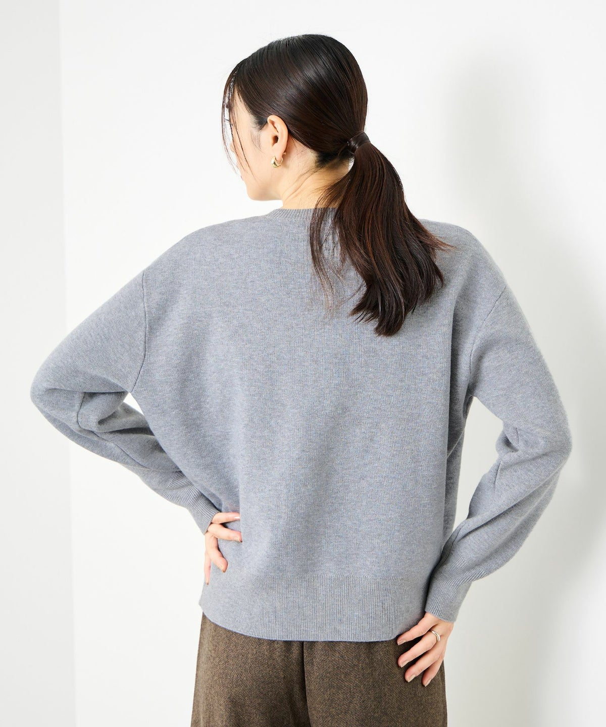 Idnes ジャガードロゴニットプルオーバー レディース