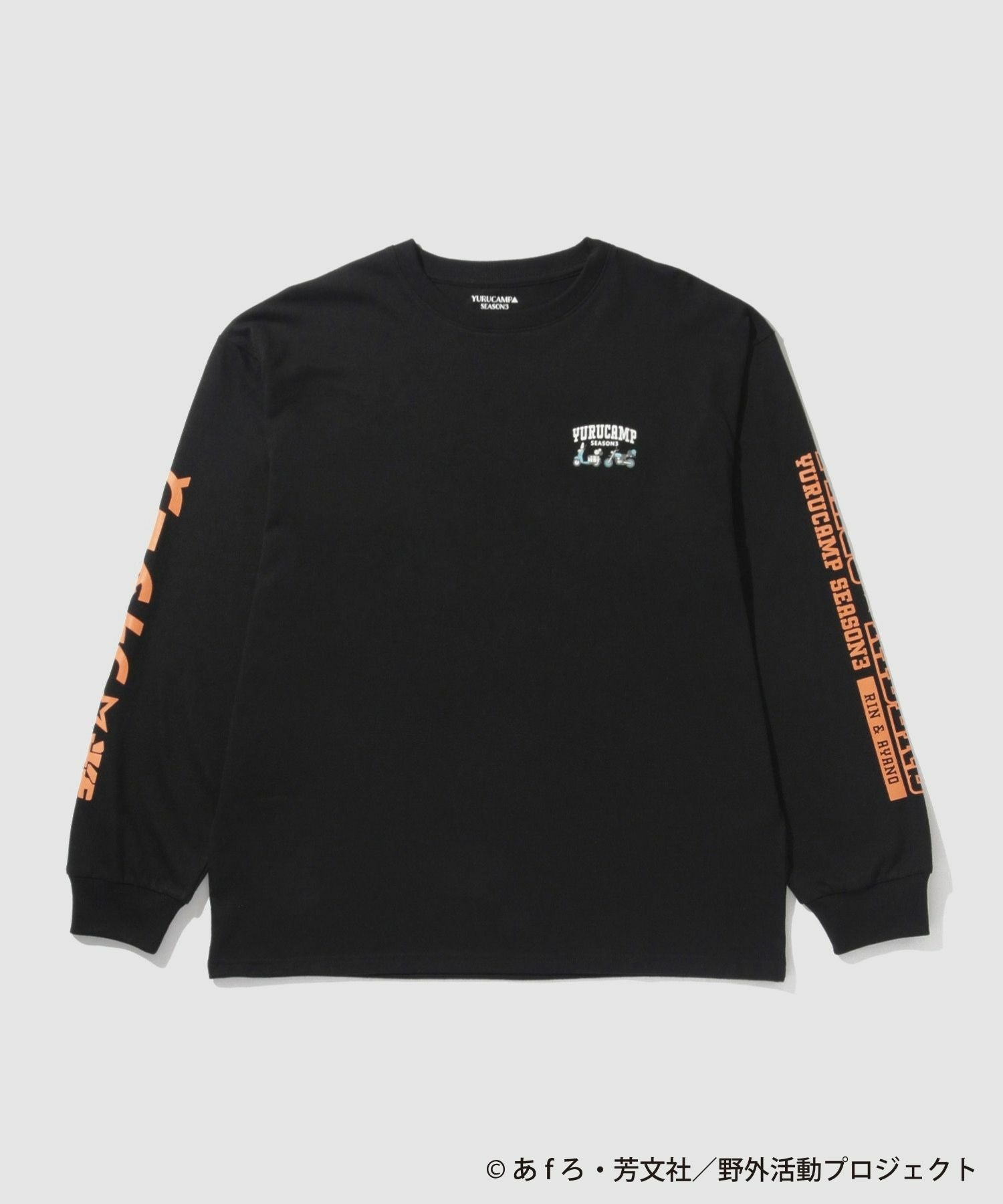 ゆるキャン△ SEASON3』 袖プリント長袖Tシャツ ブラック メンズ