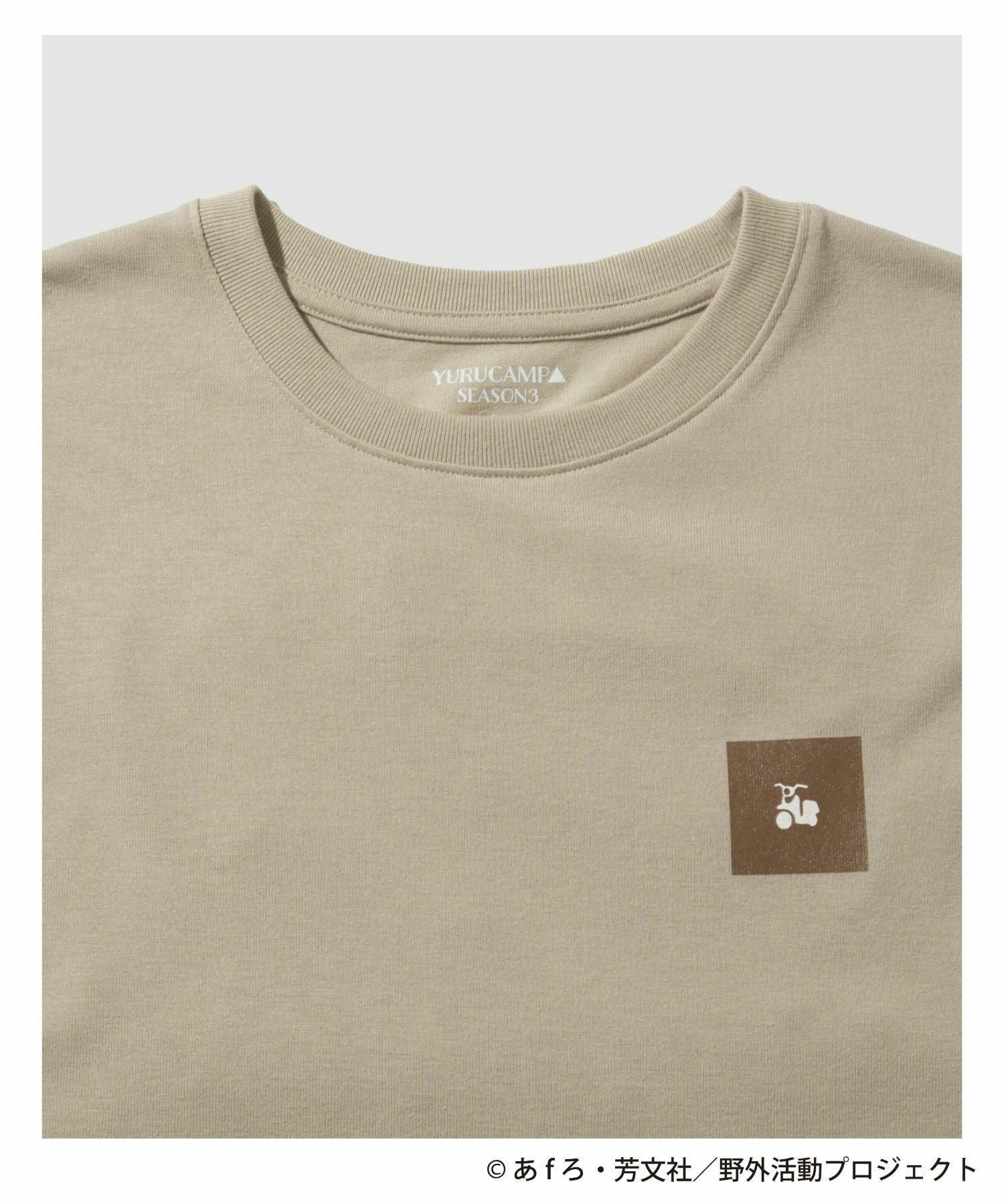 ゆるキャン△ SEASON3』 バックプリントTシャツ ベージュ メンズ