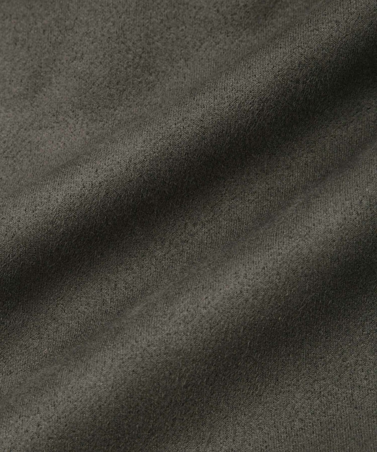 milli de l'air ポンチ素材スエードライクプルオーバー レディース