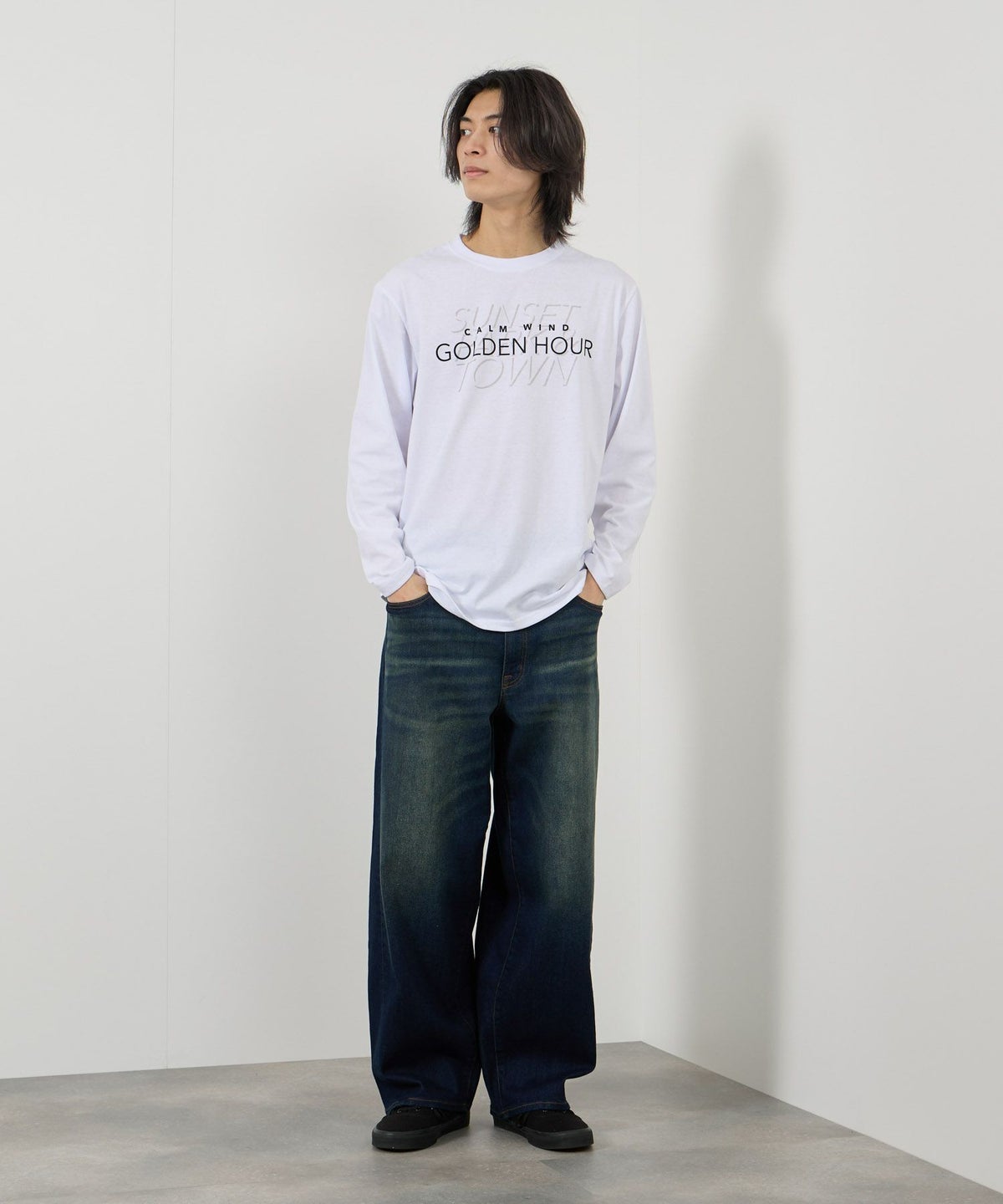 T-GRAPHICS ストリートロゴ長袖Tシャツ メンズ