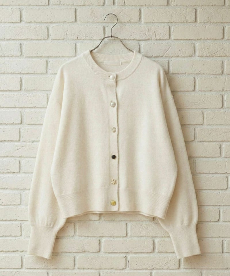 Idnes アソートビジューボタン ヤクライククルーネックカーディガン レディース商品画像-18