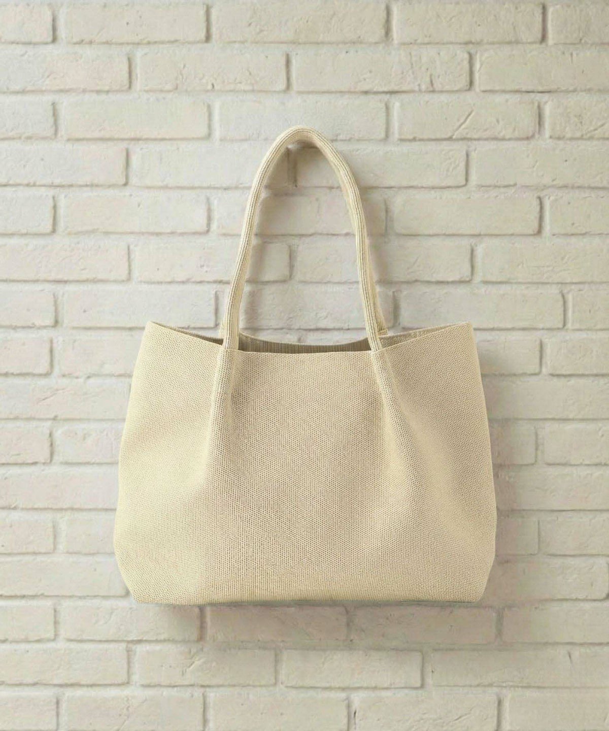 Idnes ニットトートバッグ