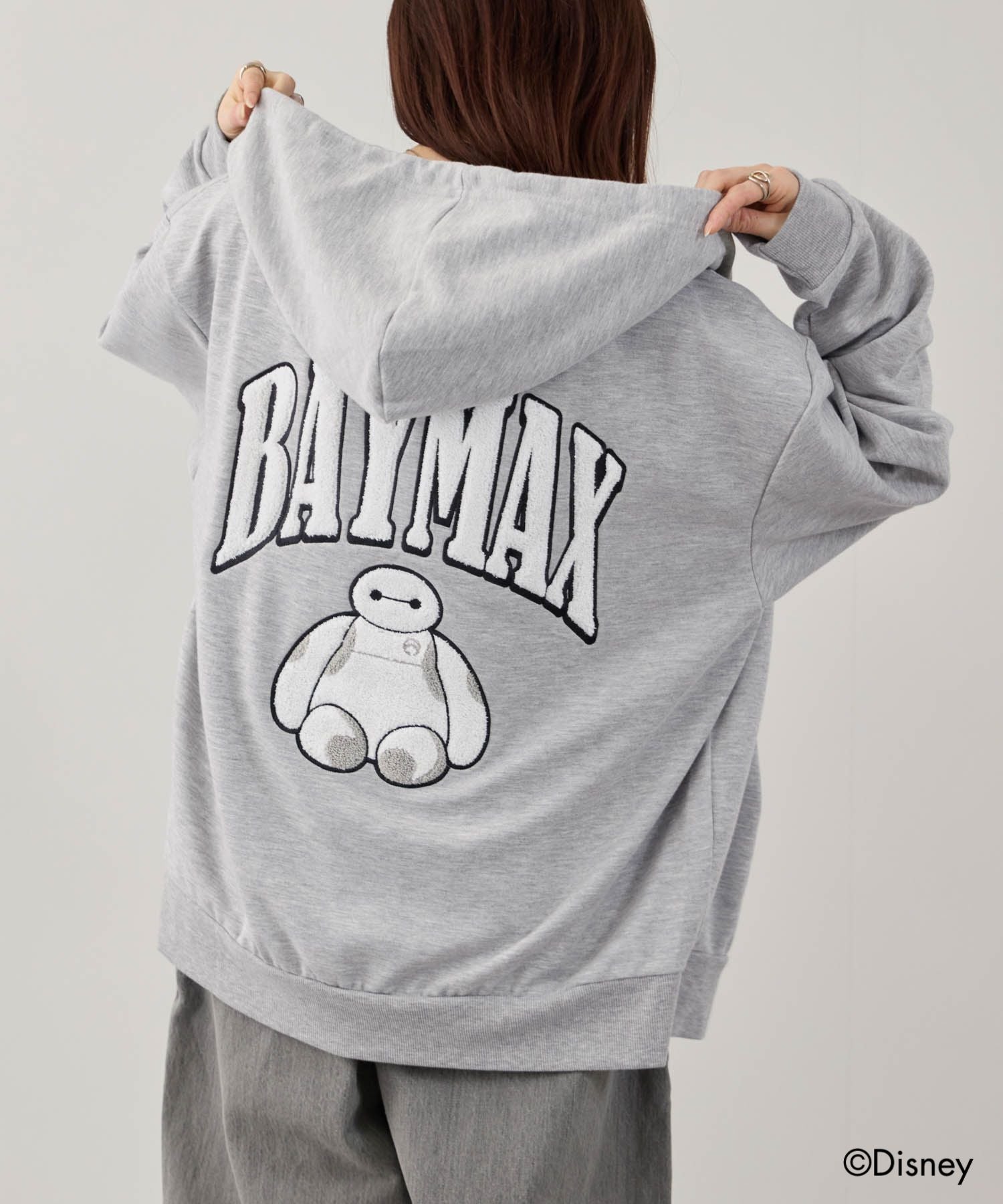 別注デザイン】キャラクター刺繍ジップパーカー 【PEANUTS / BAYMAX