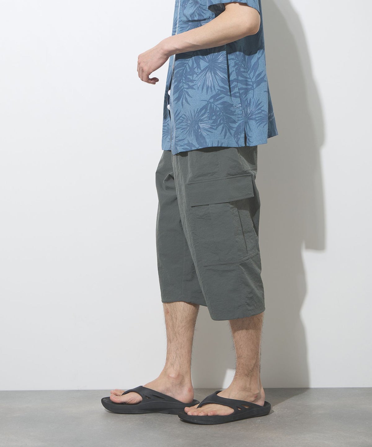 NAVY クロップドカーゴパンツ メンズ