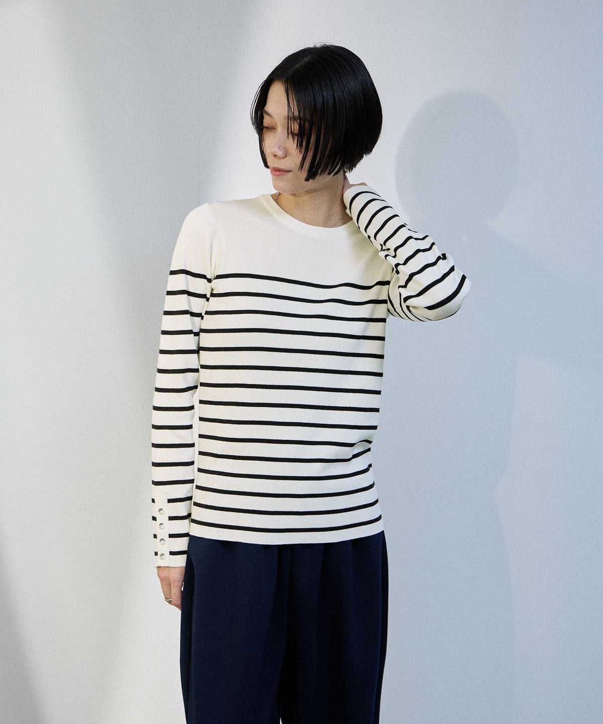 milli de l'air 袖口ボタンリブニットプルオーバー レディース