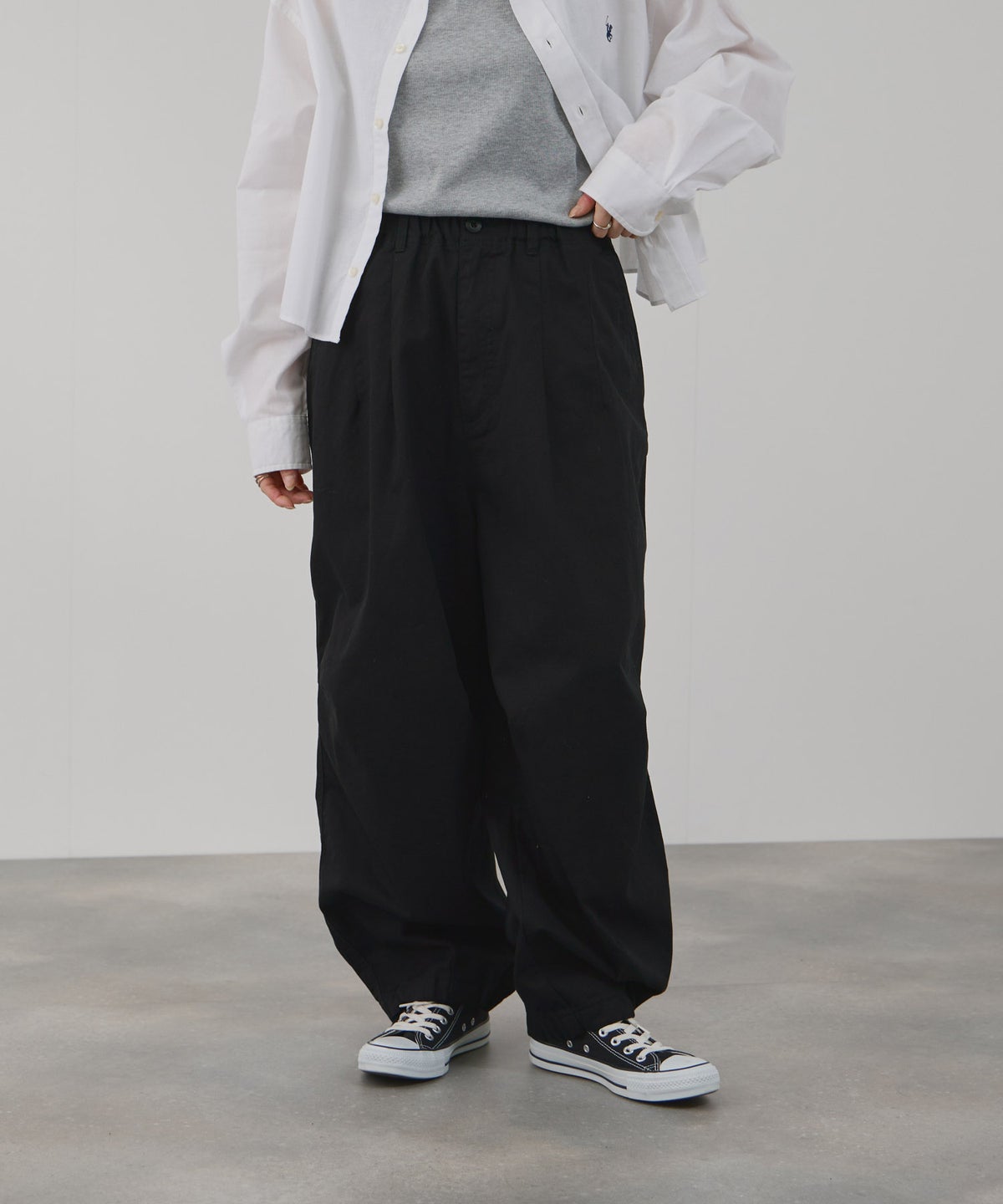 NAVY ワイドタックチノパンツ レディース