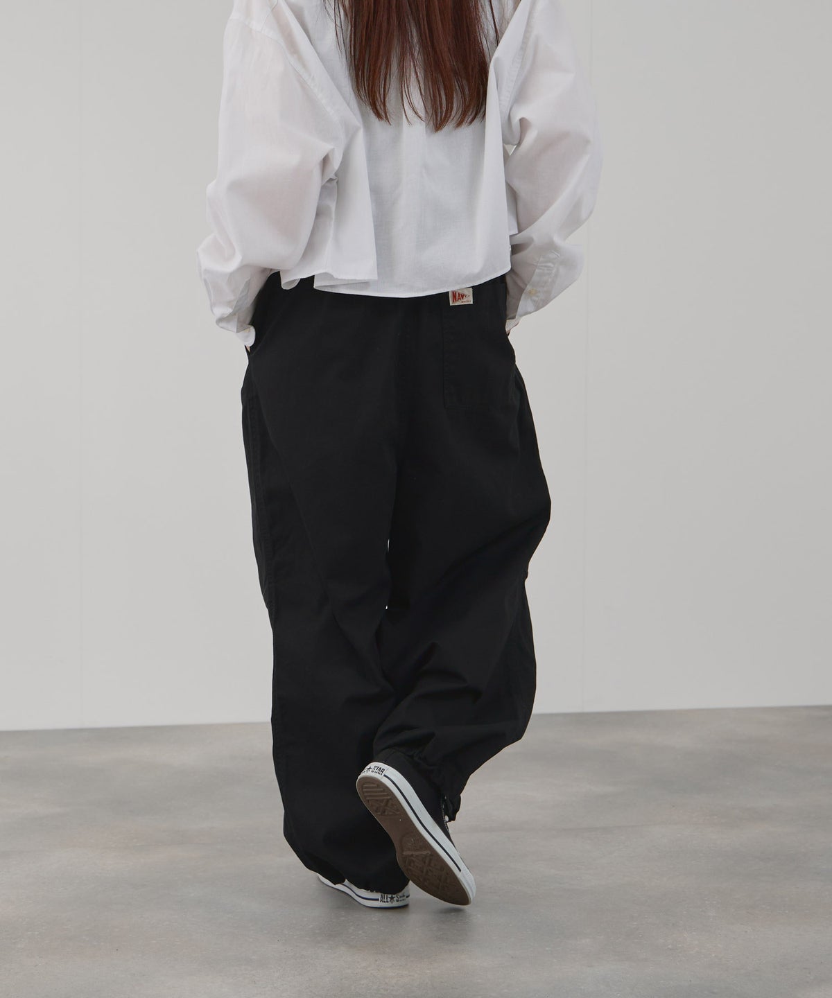 NAVY ワイドタックチノパンツ レディース