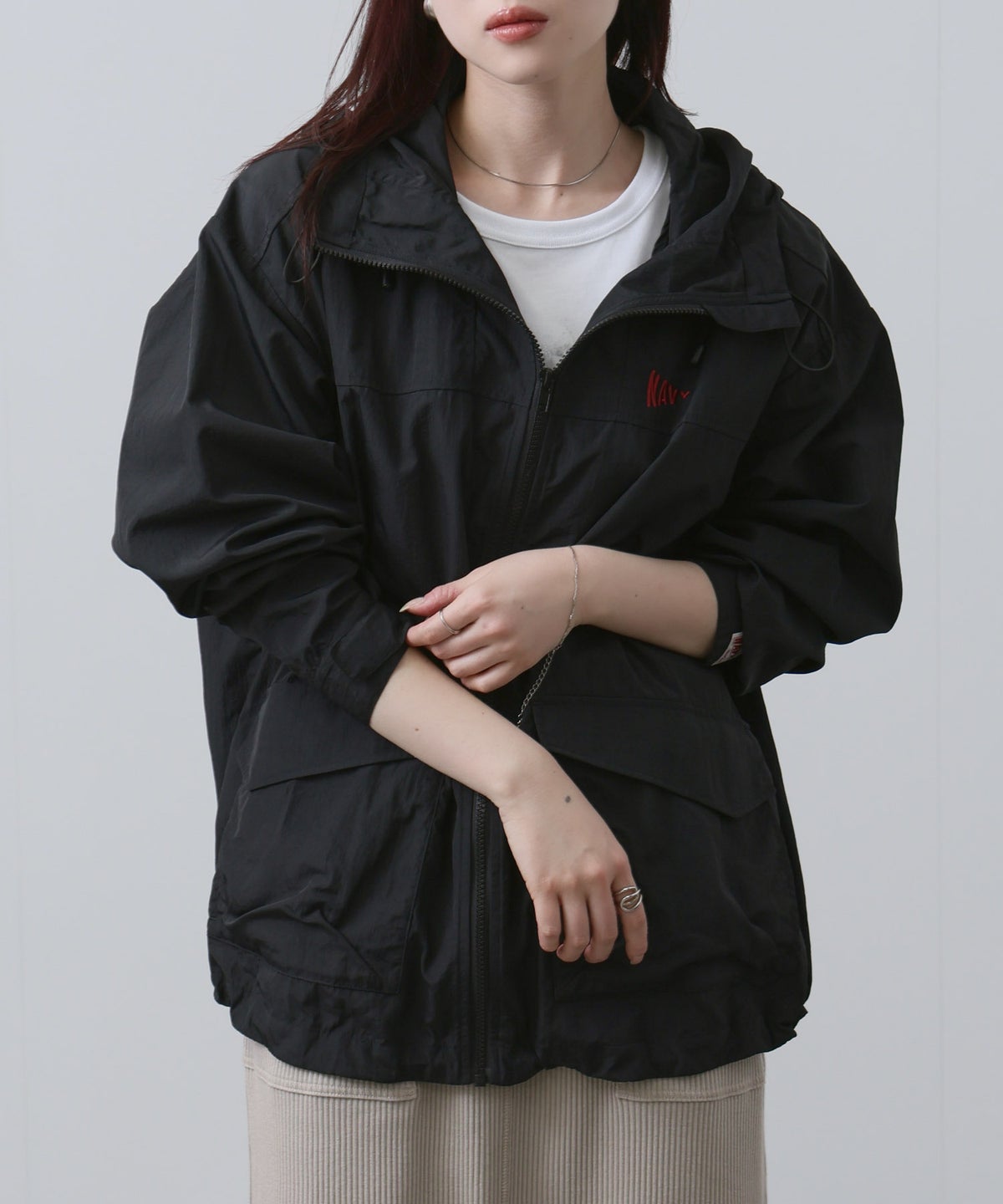 NAVY ワンポイント刺繍 ナイロン ビッグシルエット ZIPフーディブルゾン レディース