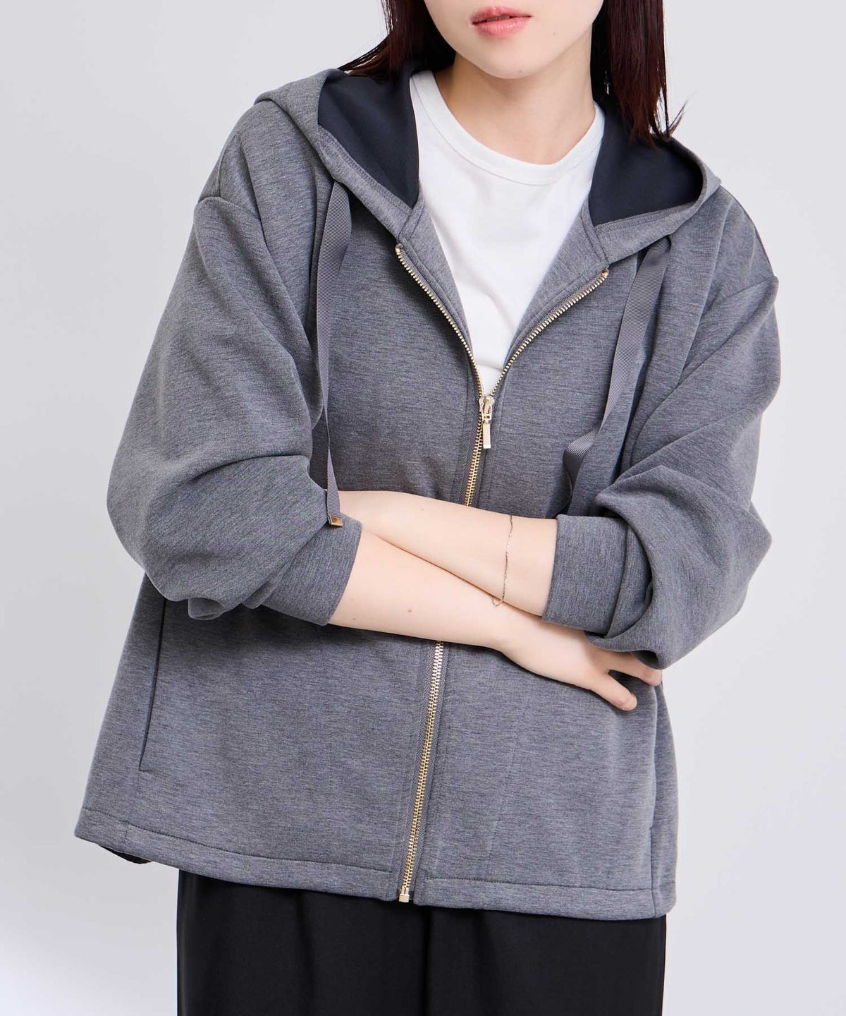  [期間限定価格]Free Nature ジップパーカー バック布帛切り替え【後ろ姿まで抜かりなく♪】 レディース