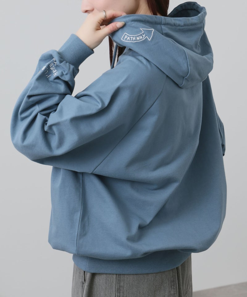 NAVY  プルオーバーパーカー 飛び刺繍 コットン ミニ裏毛 ラグラン レディース商品画像-24