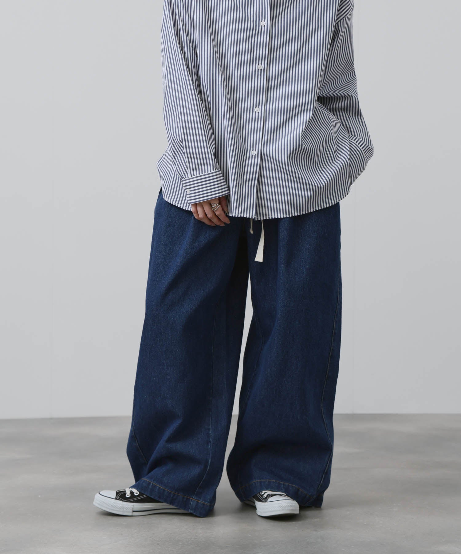 NAVY 11ozコットンデニム イージーバルーンワイドパンツ レディース