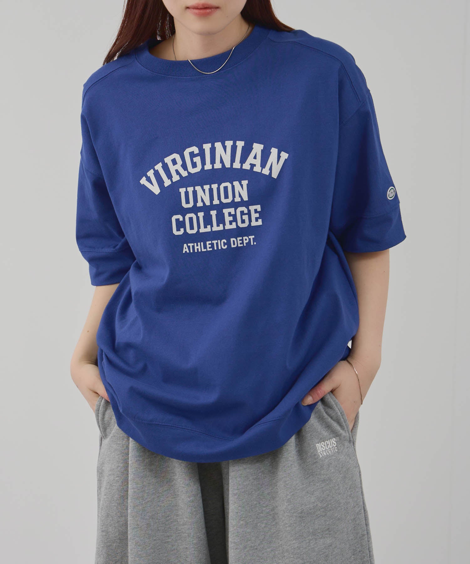 DISCUS 切替カレッジ調プリントルーズTシャツ レディース
