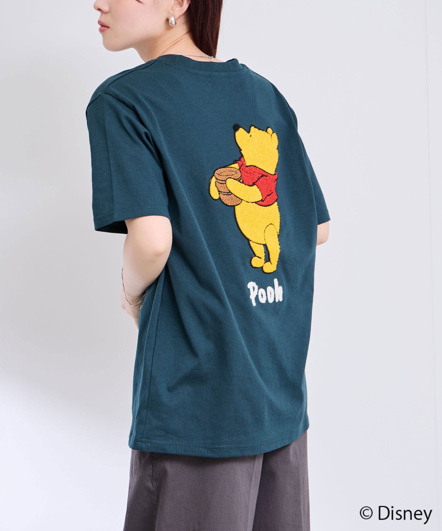 Disney 『くまのプーさん』 / サガラ刺繍ビッグシルエット半袖Tシャツ