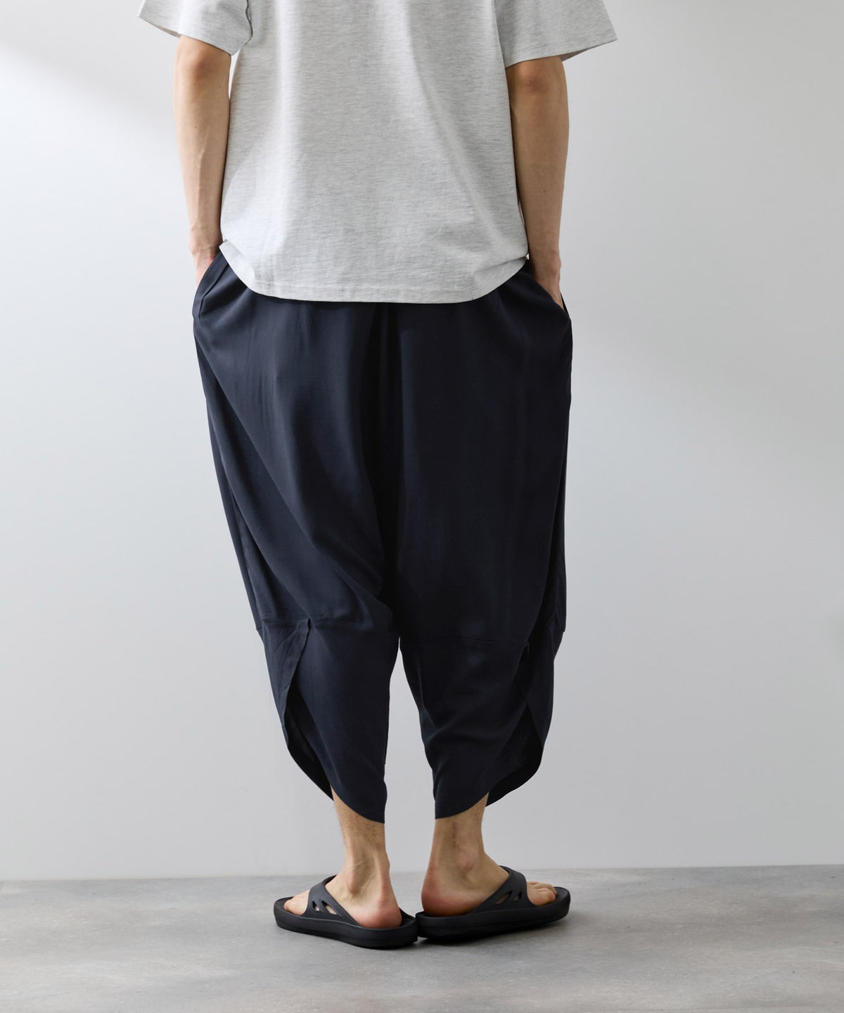 NAVY SARARI レーヨンバルーンパンツ 無地 メンズ