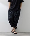 NAVY  SARARI レーヨンバルーンパンツ 柄 メンズ商品サムネイル-1