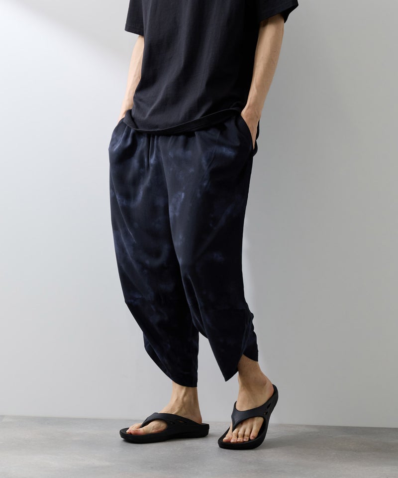 NAVY SARARI レーヨンバルーンパンツ 柄 メンズ商品画像-2
