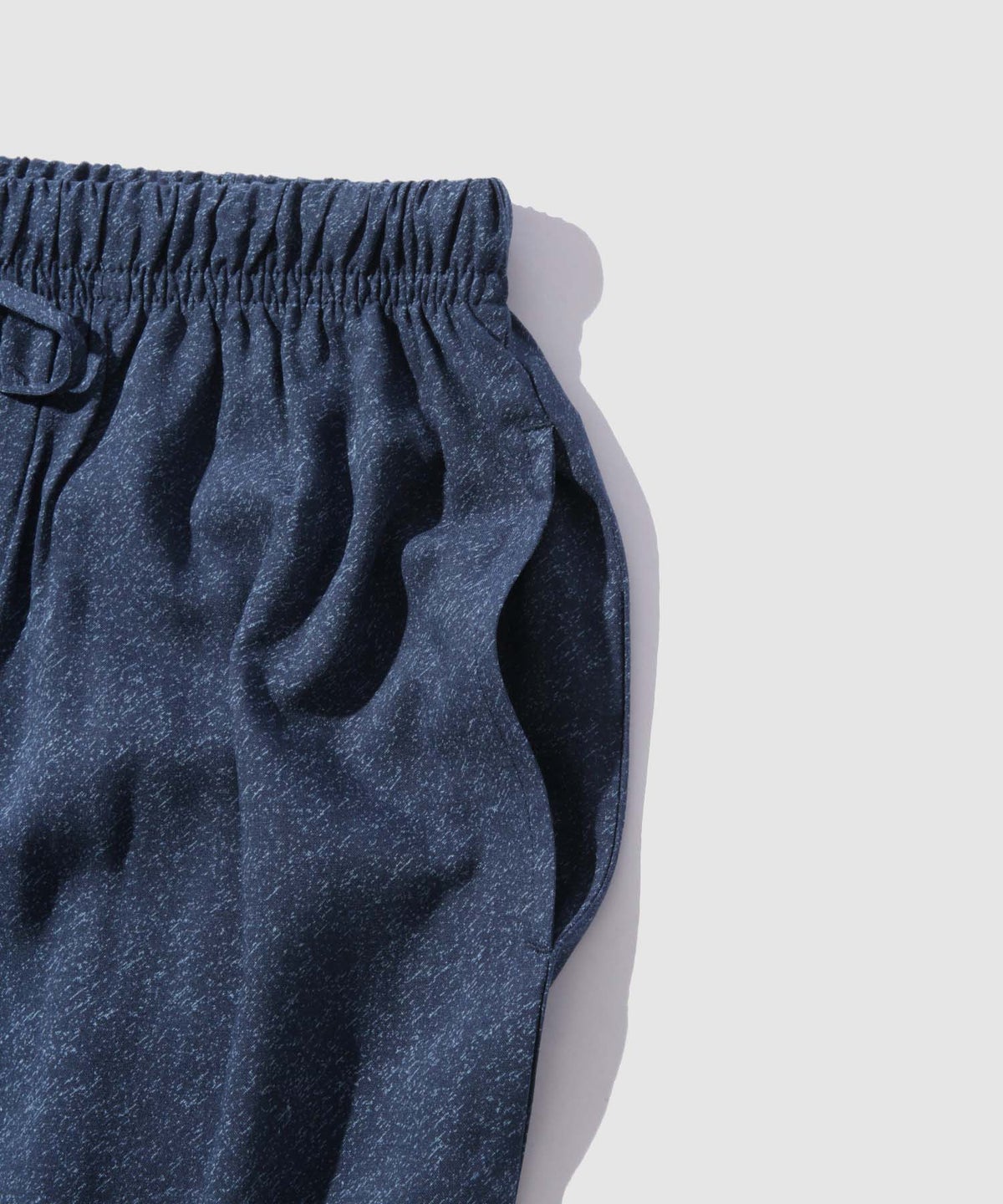 NAVY SARARI レーヨンバルーンパンツ 柄 メンズ