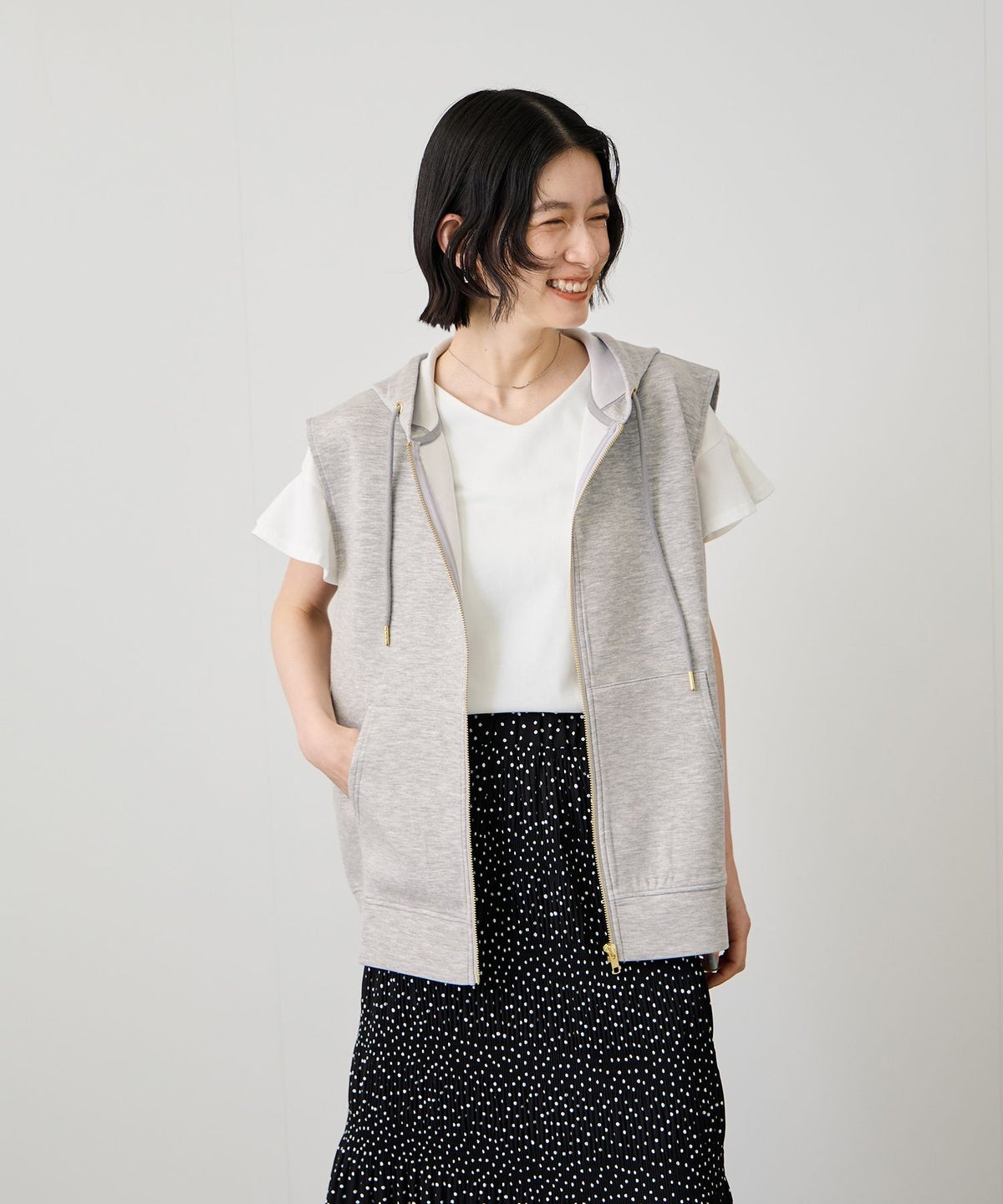 Idnes ダンボールニットフード付きベスト レディース