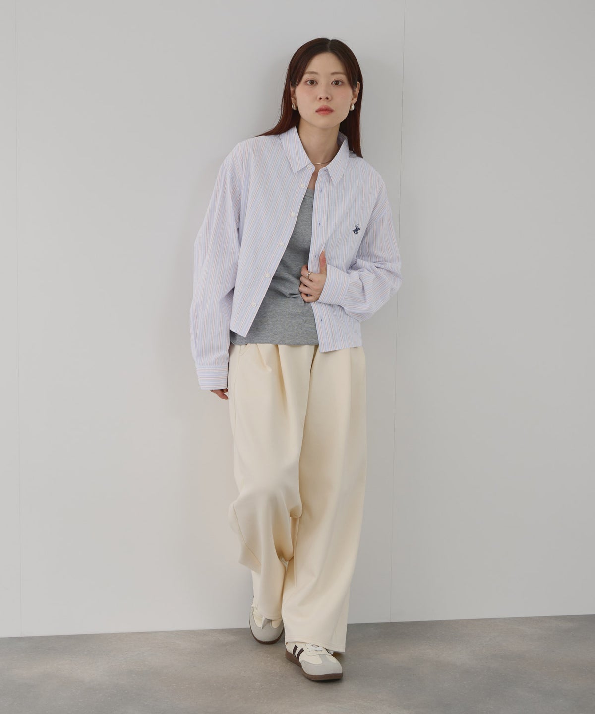 BEVERLY HILLS POLO CLUB ショート丈コットン長袖シャツ ワンポイント刺繍 レディース