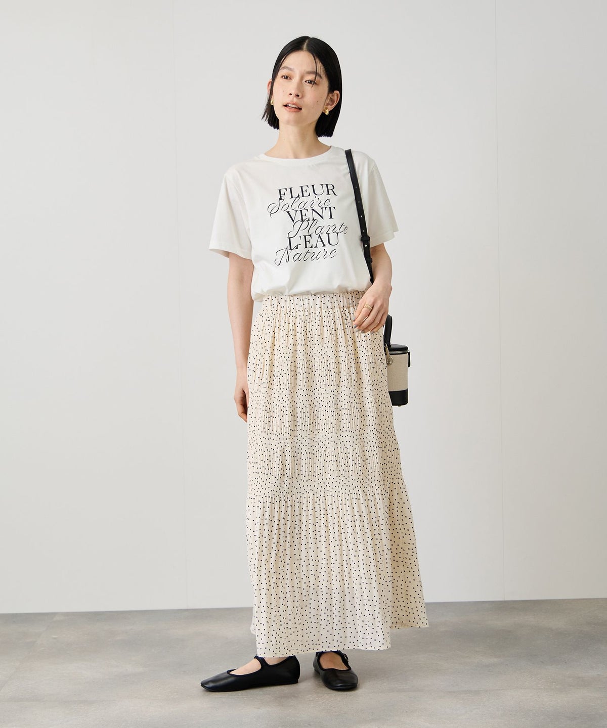 Idnes FLEUR ロゴTシャツ レディース メール便 対応商品