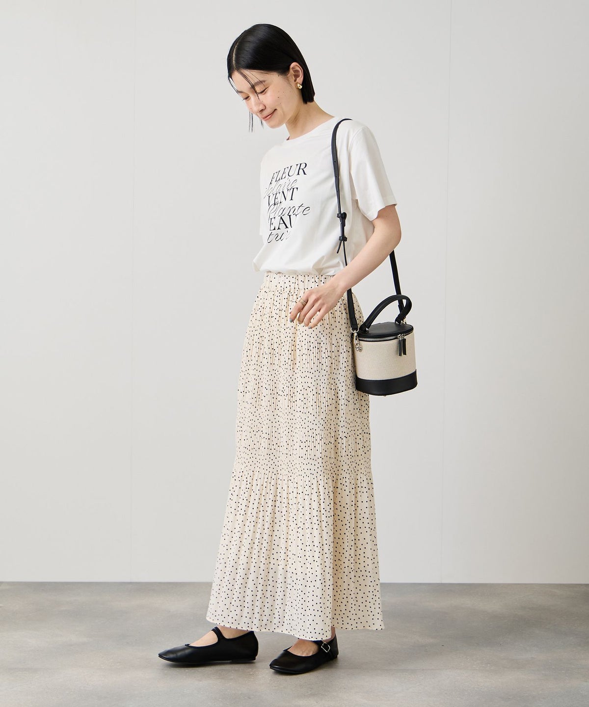 Idnes FLEUR ロゴTシャツ レディース メール便 対応商品